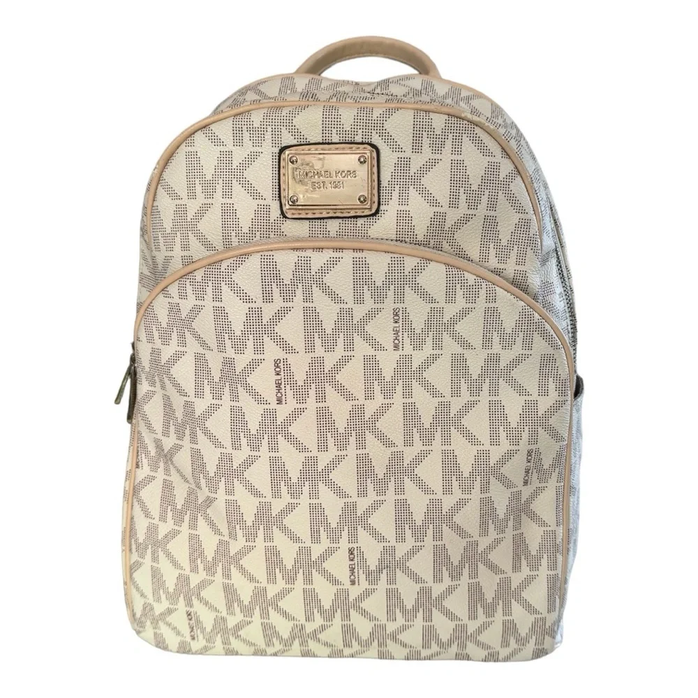 Michael Kors Jet Set Backpack - Picture 9 of 10